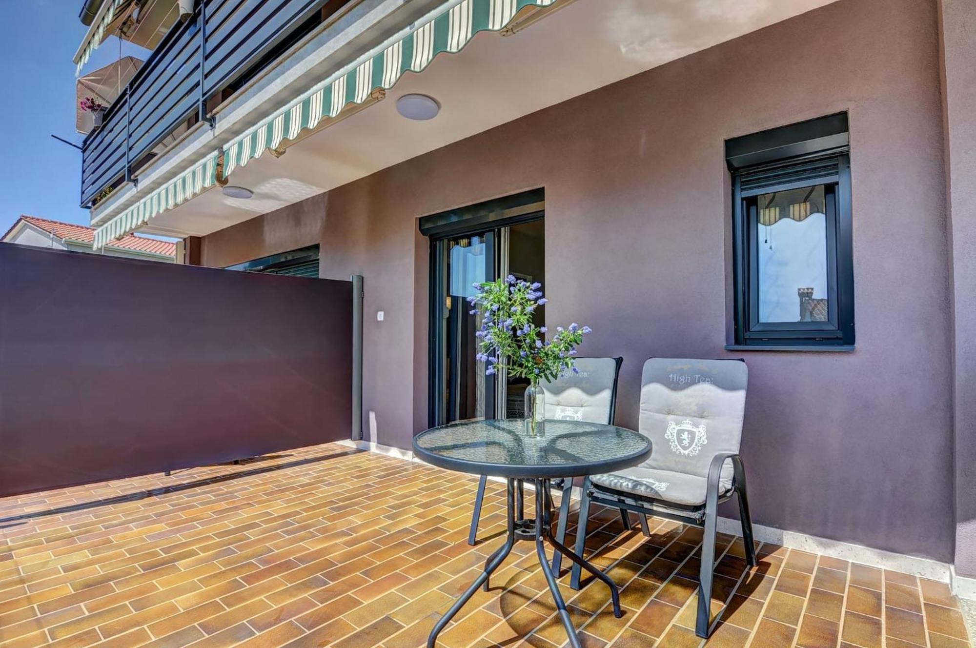 Lovely Apartments In Valbandon Fazana Exterior photo