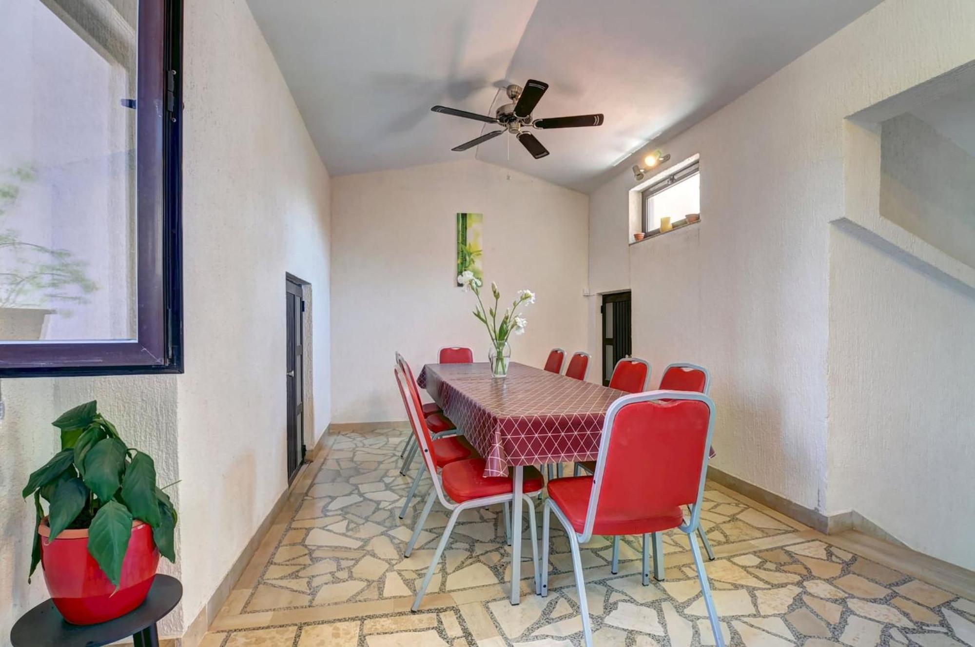 Lovely Apartments In Valbandon Fazana Exterior photo