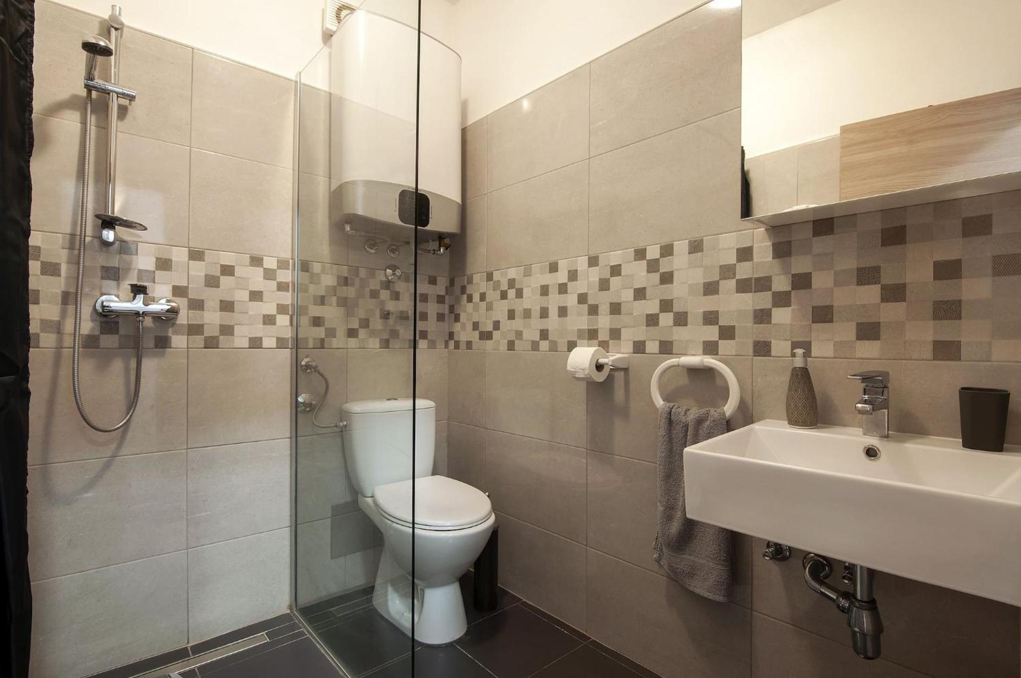 Lovely Apartments In Valbandon Fazana Exterior photo